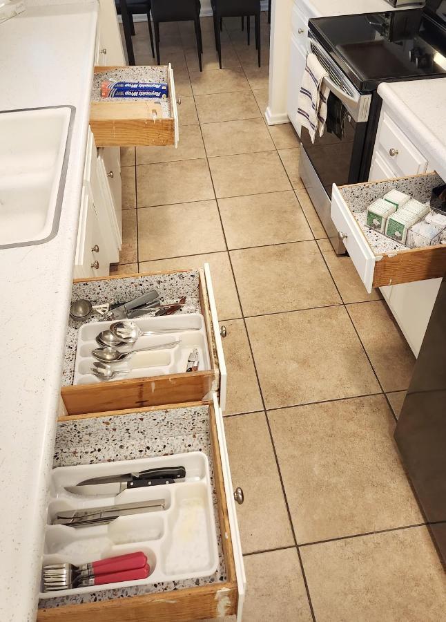 Centrally Located, 4X Queen, 300 Mbps Internet With Backyard! Hemet Εξωτερικό φωτογραφία