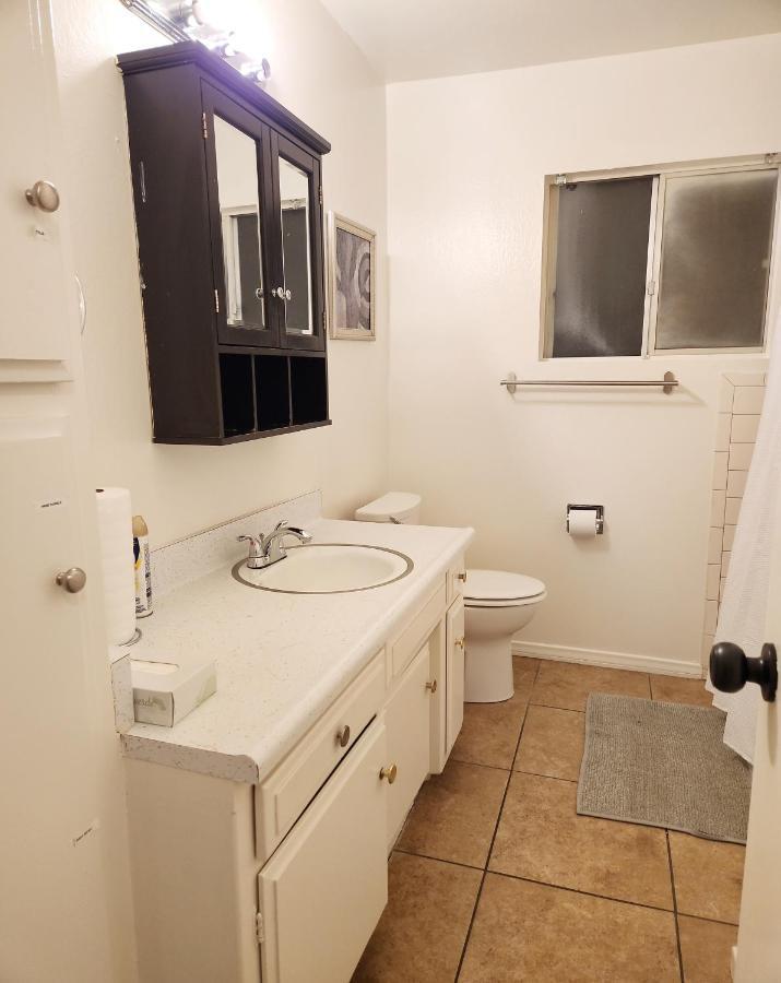 Centrally Located, 4X Queen, 300 Mbps Internet With Backyard! Hemet Εξωτερικό φωτογραφία